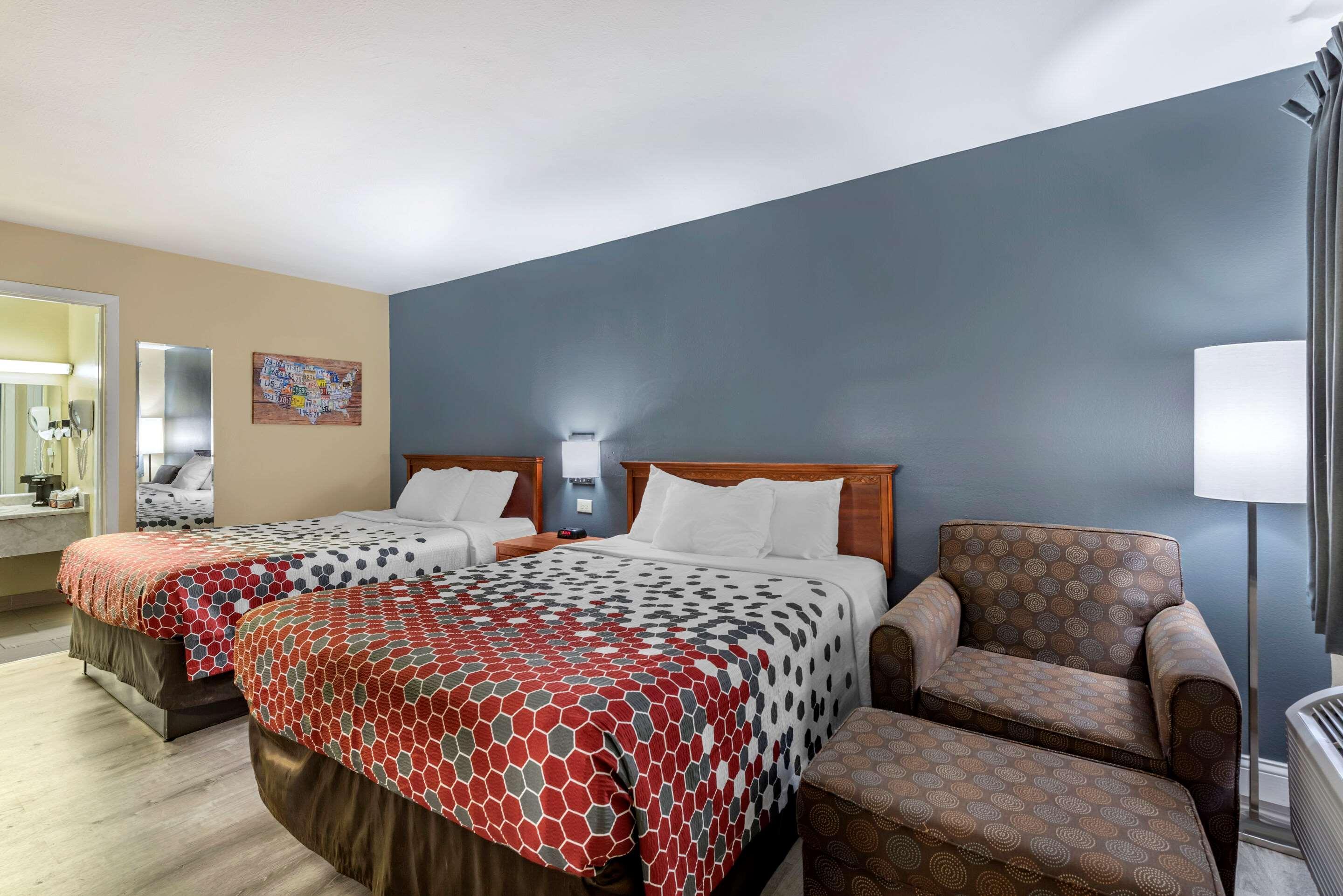 Econo Lodge Erlanger - Cincinnati Airport Bagian luar foto