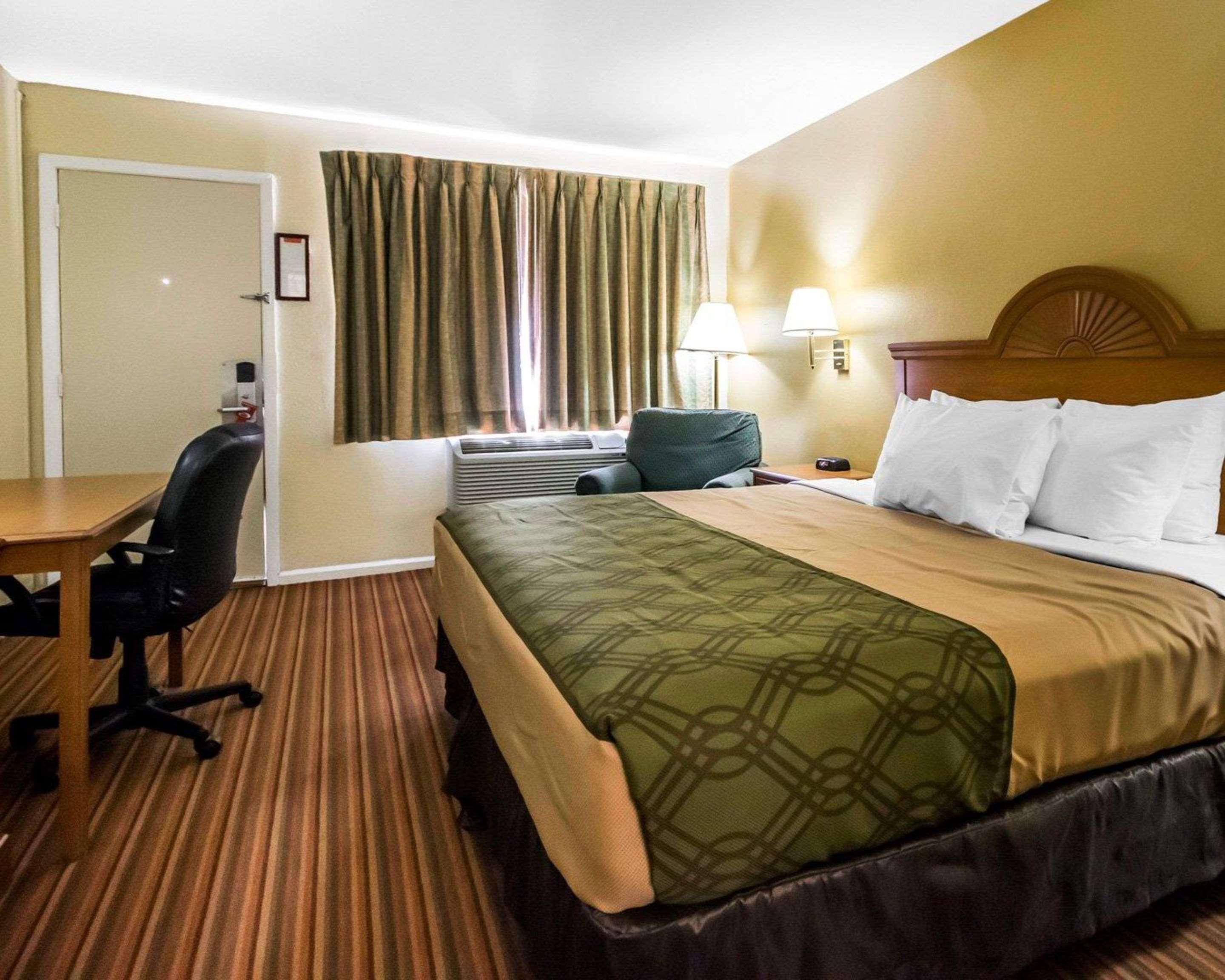 Econo Lodge Erlanger - Cincinnati Airport Bagian luar foto
